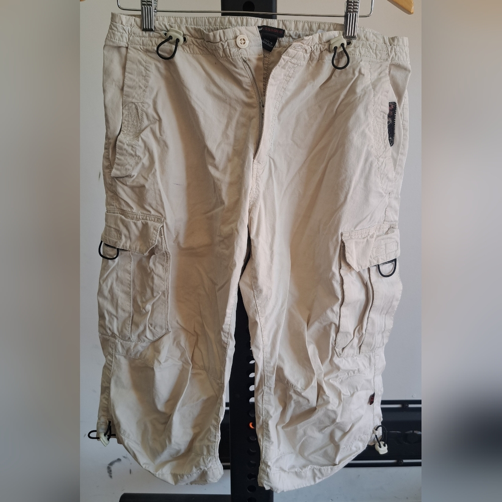 H & M LOGG Sport cargo capri pants